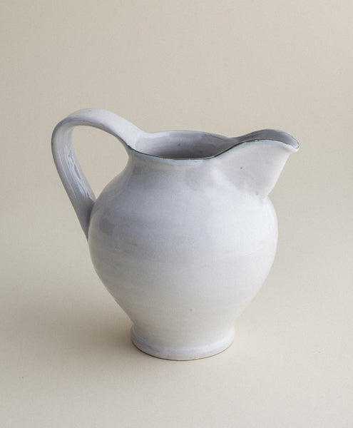 V-Spout Pitcher